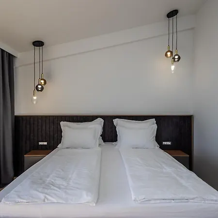 Hotel Marello *