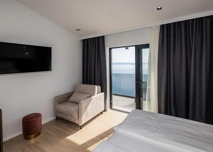 Marello Hotel *