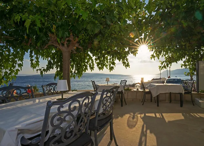 Marello Hotel Promajna
